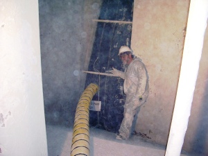Dust Control during Precipitator Cleaning